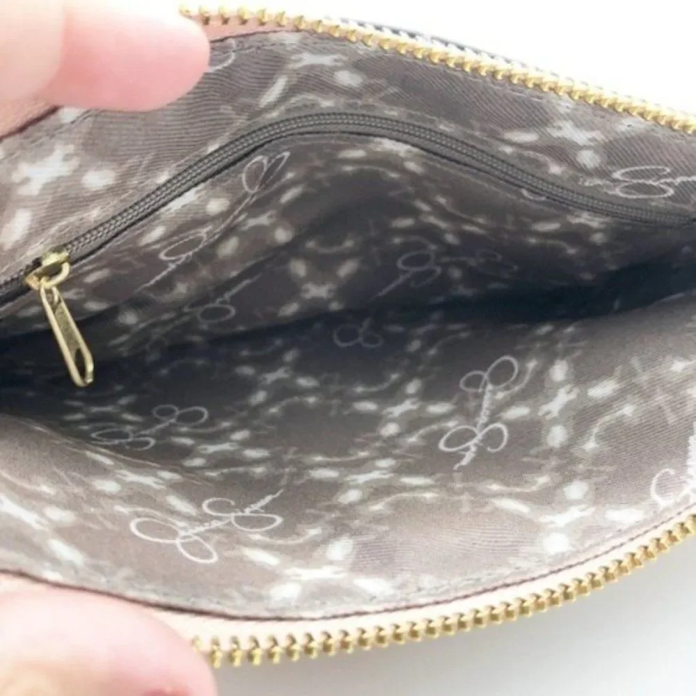JESSICA SIMPSON Pink Wristlet